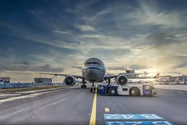 JetBlue Cuts Routes & Miami Flights Amid Losses