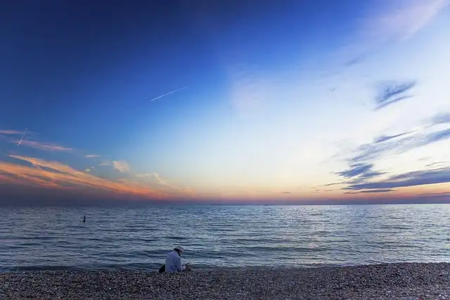 Luxury Brighton Getaway: Amira Airbnb & Family Memories