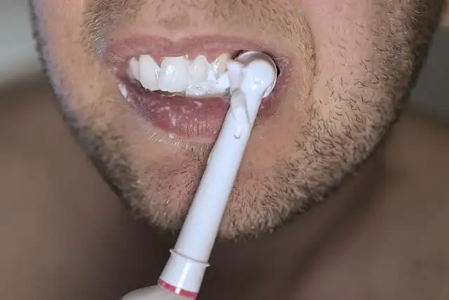 Best Electric Toothbrushes for Travel: Keep Your Smile Bright