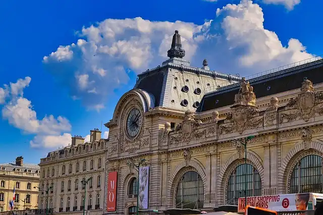 Paris Family Airbnbs: Charming Homes & Apartments