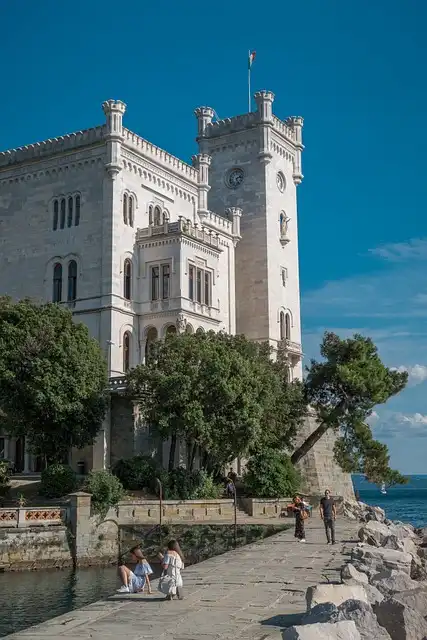 Pedocin: Europe’s Last Gender-Split Beach in Trieste